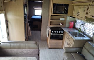 2020 Thor Motor Coach Daybreak 30FS