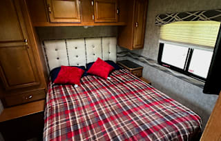 2016 Minnie Winnie Camping Machine