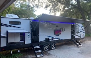 2022 Forest River RV Cherokee Alpha Wolf 30DBH-L