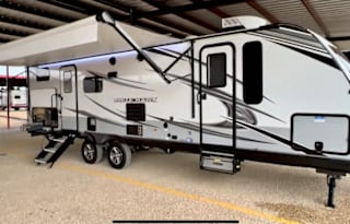 GLAMPING- 2022 , Comfy KING, kids/dogs welcome!