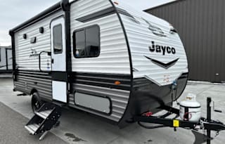2024 Jayco Flight 184BH - Easy to Tow! (1of2)