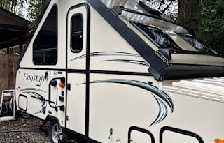 Steve & Virginia's Kid/Pet Friendly Popup RV