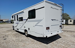 2026 Thor Motor Coach Four Winds 28Z