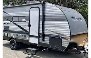 2022 Forest River RV EVO Select 177BQ