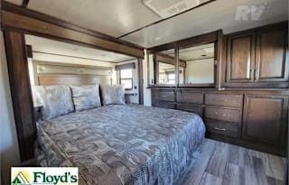 2022 Dutchmen RV Yukon 399ML