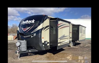 2016 Keystone RV Outback 328RL
