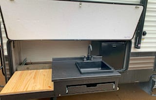 2021 Palomino Puma 32BHQS