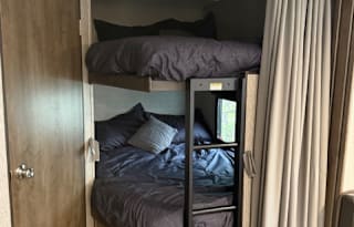 2020 coleman lantern sleeps 9