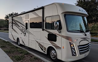 Class A Thor Ace BUNKHOUSE - DELIVERY