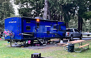 2021 STRATUS BUNK HOUSE