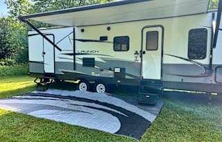 2018 Starcraft Launch Outfitter 27BHU