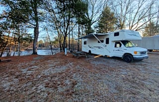 2007 Winnebago Outlook 31C