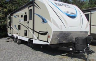 2018 Coachmen RV Freedom Express Ultra Lite 287BHDS