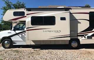 Fully Stocked 2020 Coachmen RV!!!