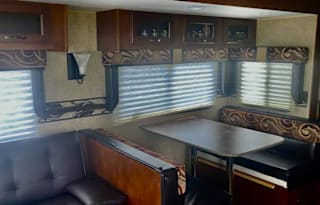 2015 KZ Spree 323CSB