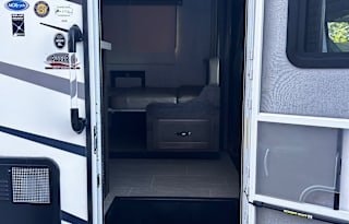 Getaway GOAT Conquest Motorhome