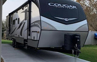 2023 Keystone RV Cougar Half-Ton 30BHS