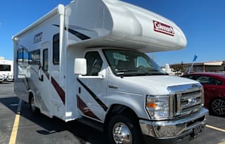 2022 Thor Motor Coach COLEMAN 23CMF