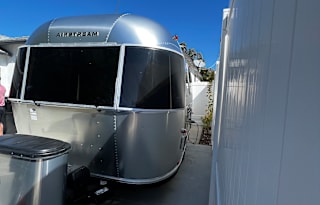 Airstream Bambi 16  Sport - Cuttie Toaster