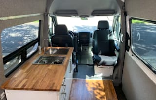 Wheelie Nelson: Mercedes-Benz Sprinter