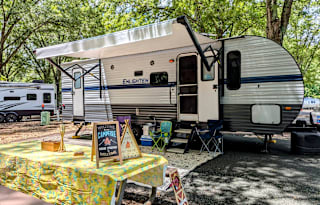 2021 Enlighten Easy to tow!