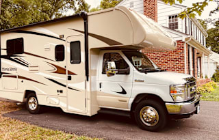 2020 Winnebago Minnie Winnie