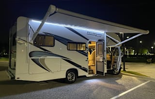 2022 Thor Motor Coach Freedom Elite 23H (GROOVY 1)