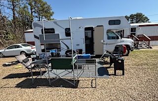 2019 Thor Motor Coach majestic 23A