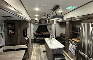 Lauren and Nathan’s camper rental