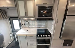 Our Family RV - 2023 Thor Quantum