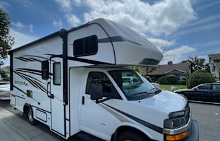 Kelsie & Kyle’s Mini RV Retreat