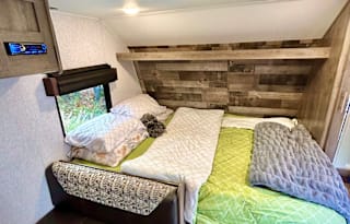 Wade & Annie’s 2020 Aspen Trail BunkHouse Trailer