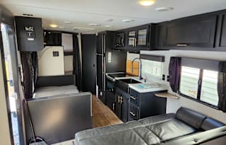 2022 Forest River RV Cherokee Grey Wolf 26DJSE