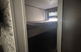 2021 PrimeTime Avenger Bunkhouse