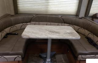 Fully stocked 2019 Coachmen Leprechaun 319MB