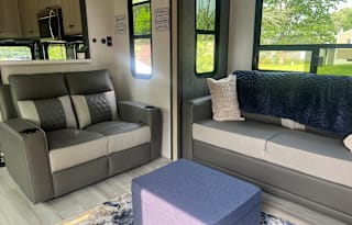 2025 Forest River 33Chef Luxury Camping Delivered