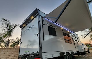 2025 Genesis Supreme Blaze'n B2215SSXL