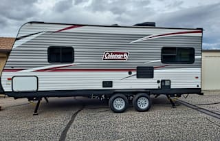 2020 Dutchmen RV Coleman Lantern LT Series 202RDWE
