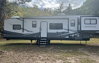 2022 Forest River RV Impression 320FL