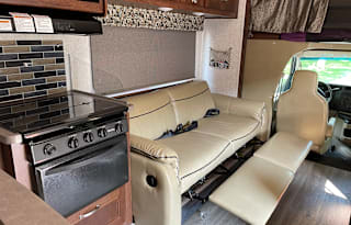 2017 Forest River RV Sunseeker 3170DS Ford
