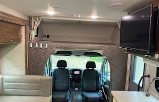 2020 Winnebago Vita 24F