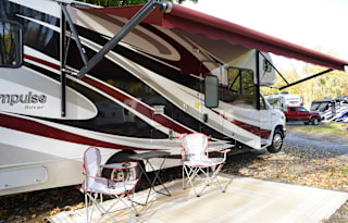 Itasca Impulse | Optional E-bikes and Trailers (2)