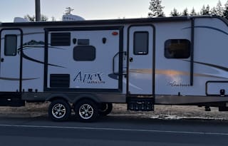 2018 Coachmen RV Apex Ultra-Lite 259BHSS