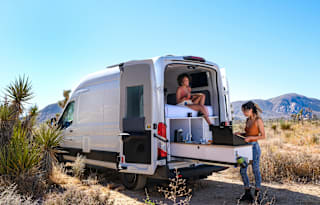 Cabana | unlimited mileage | shower | queen bed