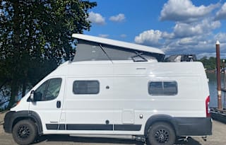 2021 Winnebago Solis 59PX