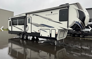 2021 Montana High Country 5th Wheel