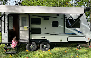 “Casa Blanca” Your Romantic or Rowdy Rolling Home