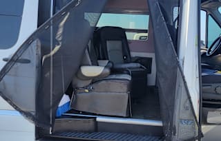 2017 Roadtrek Adventurous RS
