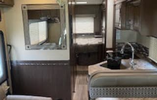 2018 Thor Motor Coach Freedom Elite 29FE