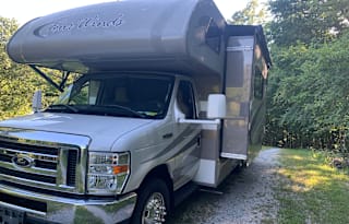 Velvet - A Smooth Ride RV Rental